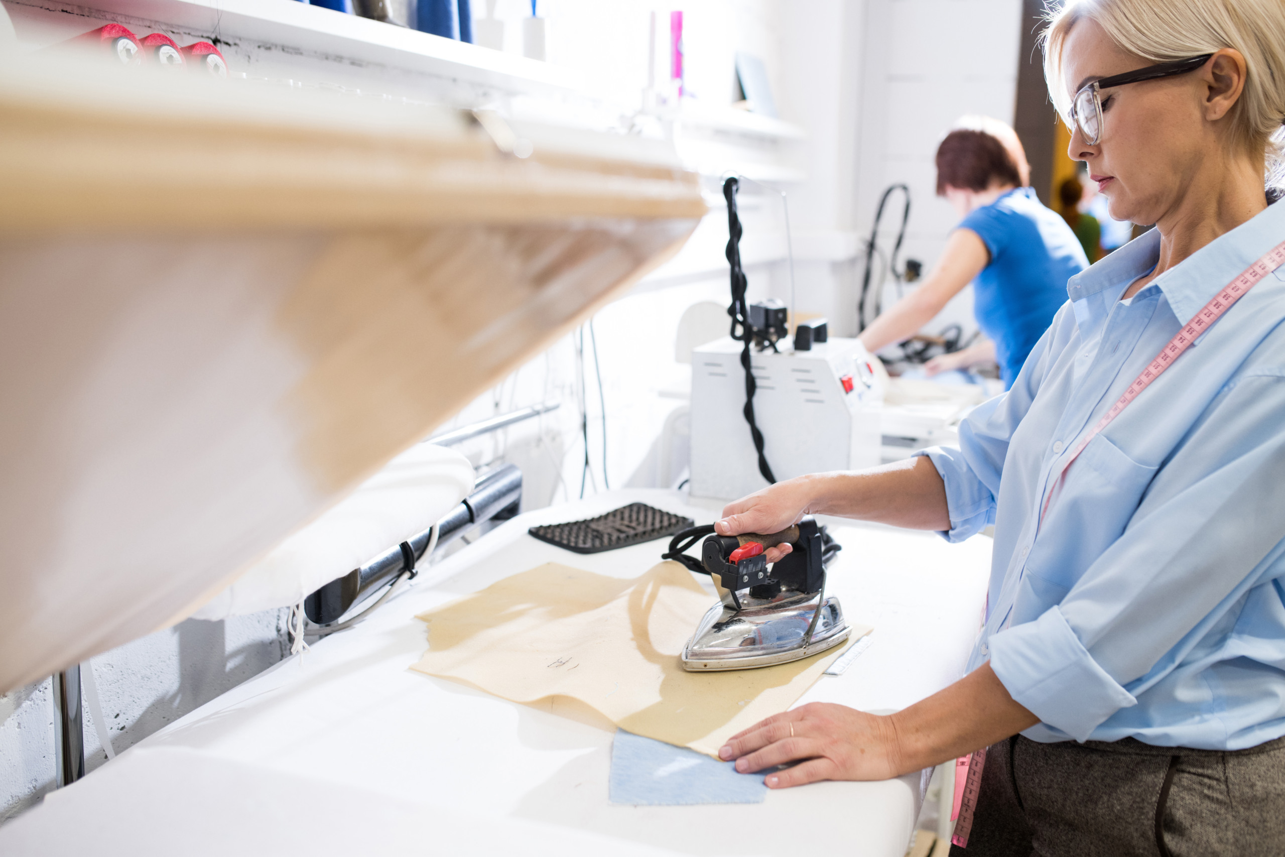 CAP - Métiers de l’entretien des textiles, Option B : pressing